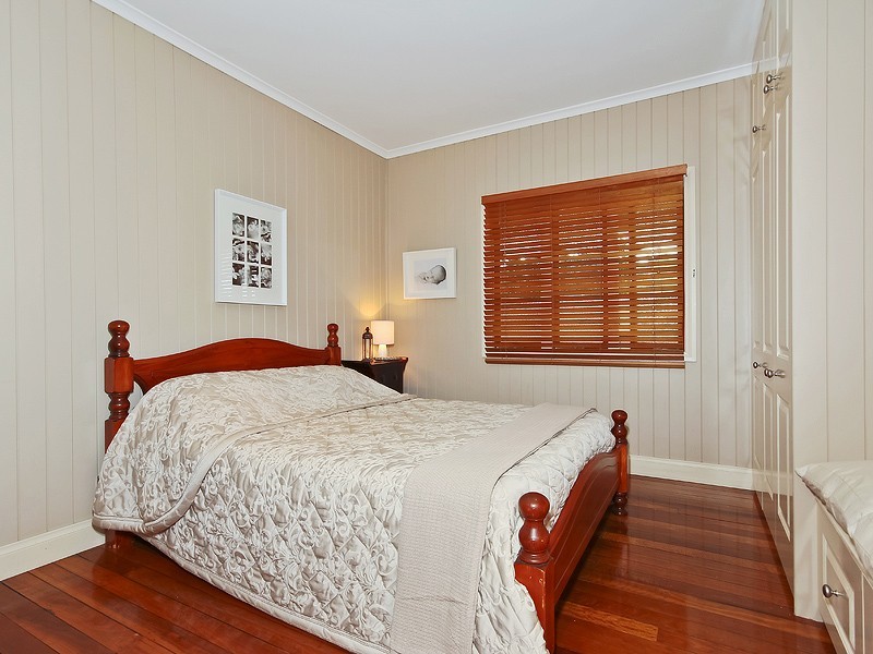 40 Howard Street, Grange QLD 4051