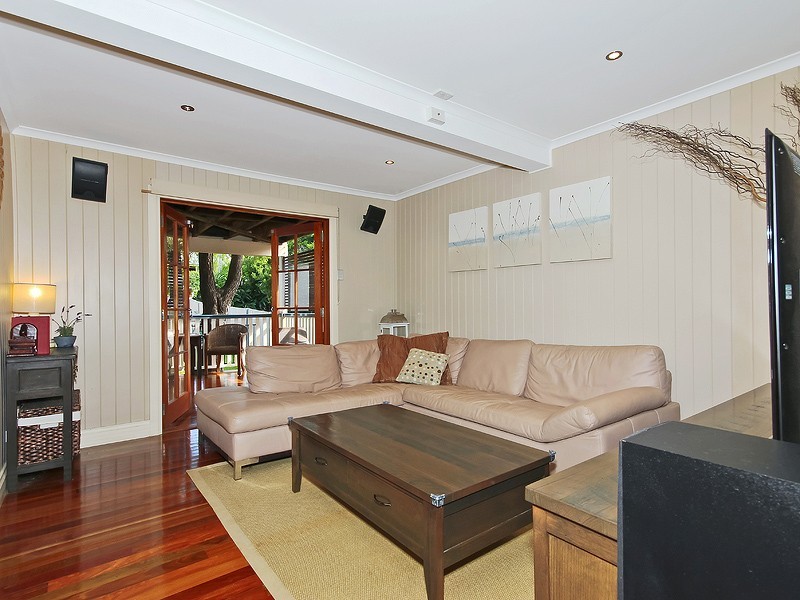 40 Howard Street, Grange QLD 4051