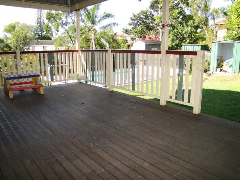 19 Chaplin Street, Stafford Heights QLD 4053