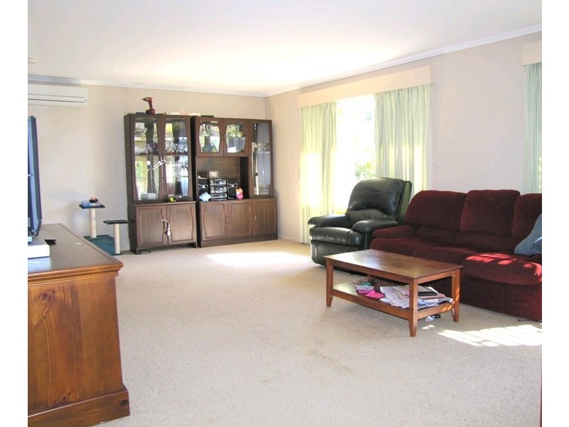 19 Chaplin Street, Stafford Heights QLD 4053