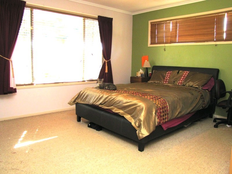 19 Chaplin Street, Stafford Heights QLD 4053