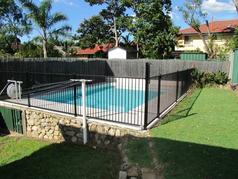 19 Chaplin Street, Stafford Heights QLD 4053