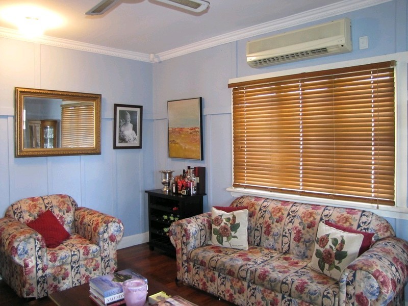 18 Sydney Street, Kedron QLD 4031