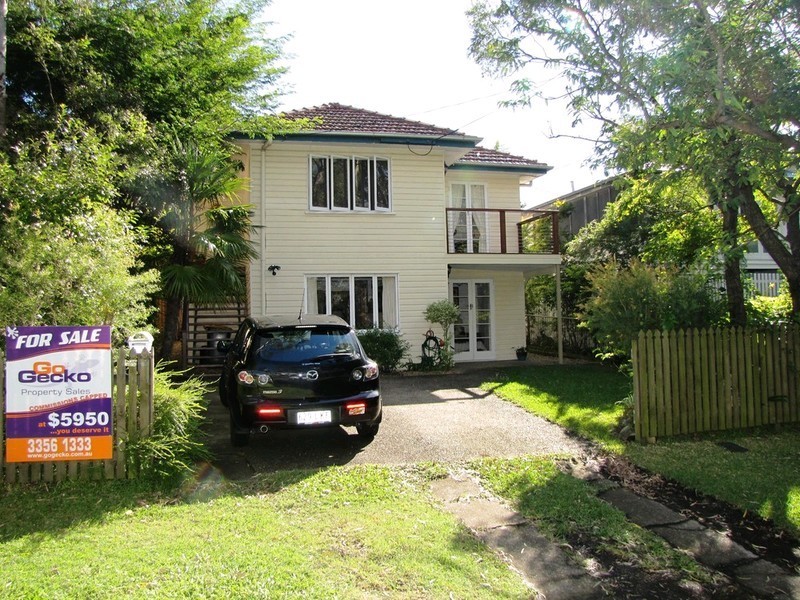 69 Finsbury Street, Newmarket QLD 4051