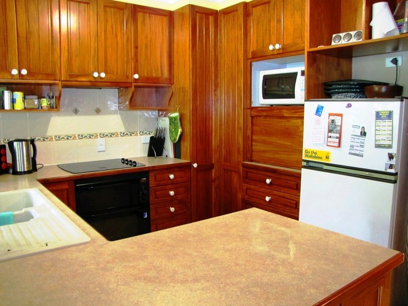 90 McLean Parade, Ashgrove QLD 4060