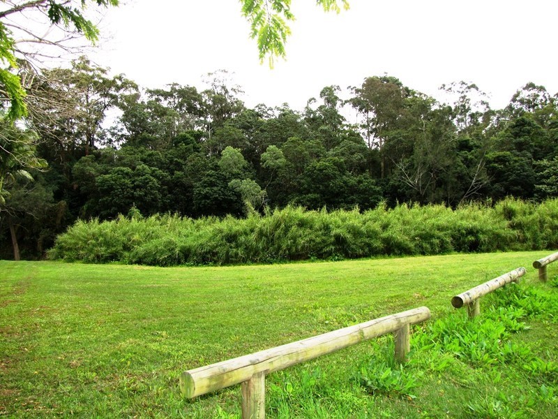 90 McLean Parade, Ashgrove QLD 4060