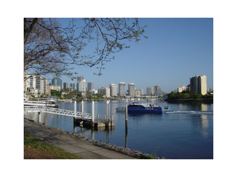 2/63 Latrobe Street, East Brisbane QLD 4169