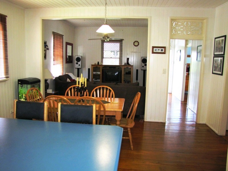 4 Main Avenue, Wilston QLD 4051