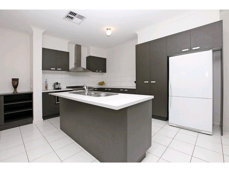 10 Cerise Avenue, Epping VIC 3076