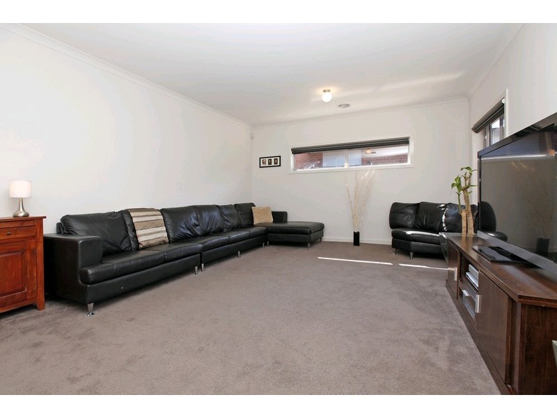 10 Cerise Avenue, Epping VIC 3076