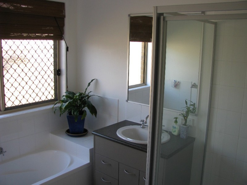 9 Pitkin Avenue, Bellmere QLD 4510