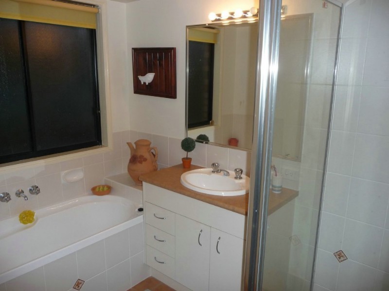 16 Highland Court, Kurwongbah QLD 4503