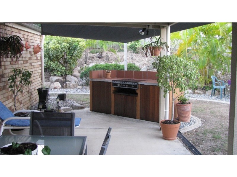 16 Highland Court, Kurwongbah QLD 4503