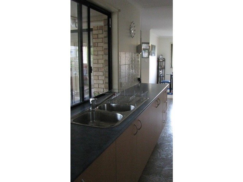 16 Highland Court, Kurwongbah QLD 4503