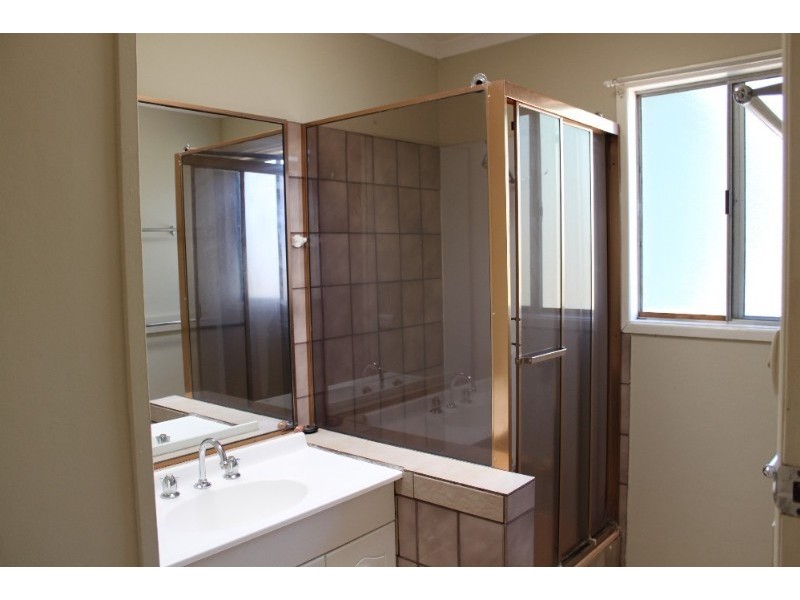 43 Wattle Street, Kallangur QLD 4503