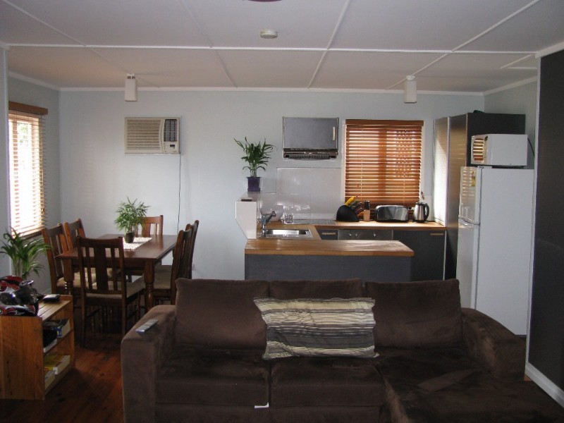 7 Harding Street, Kallangur QLD 4503