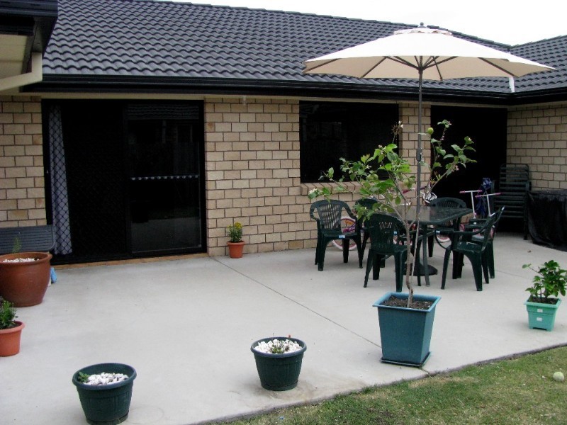 24 Water Street, Kallangur QLD 4503