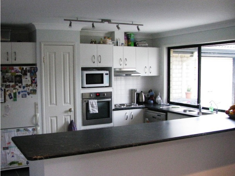 24 Water Street, Kallangur QLD 4503