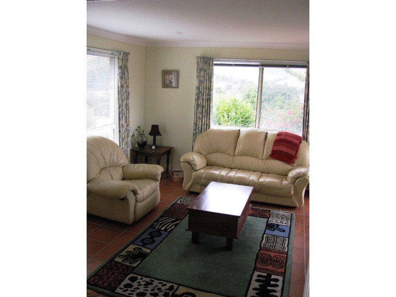 2 Tamarind Court, Dayboro QLD 4521