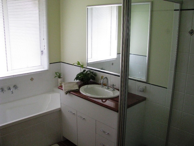 2 Tamarind Court, Dayboro QLD 4521