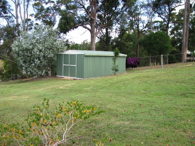 2 Tamarind Court, Dayboro QLD 4521