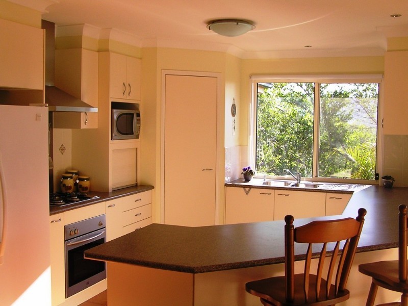 2 Tamarind Court, Dayboro QLD 4521