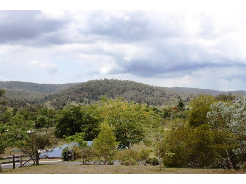 2 Tamarind Court, Dayboro QLD 4521