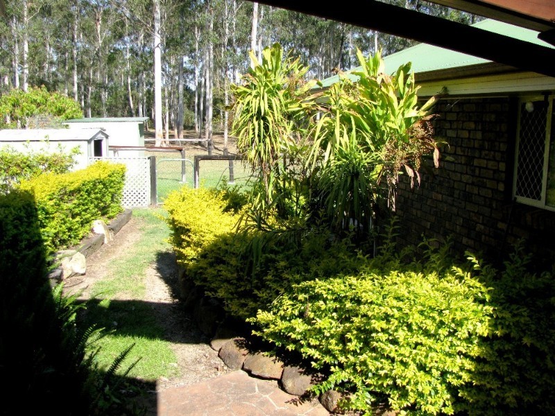 512-516 Oakey Flat Road, Morayfield QLD 4506