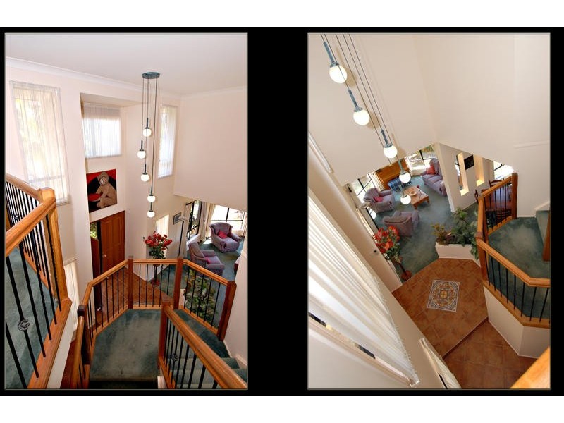 1 Crebra lane, Cashmere QLD 4500