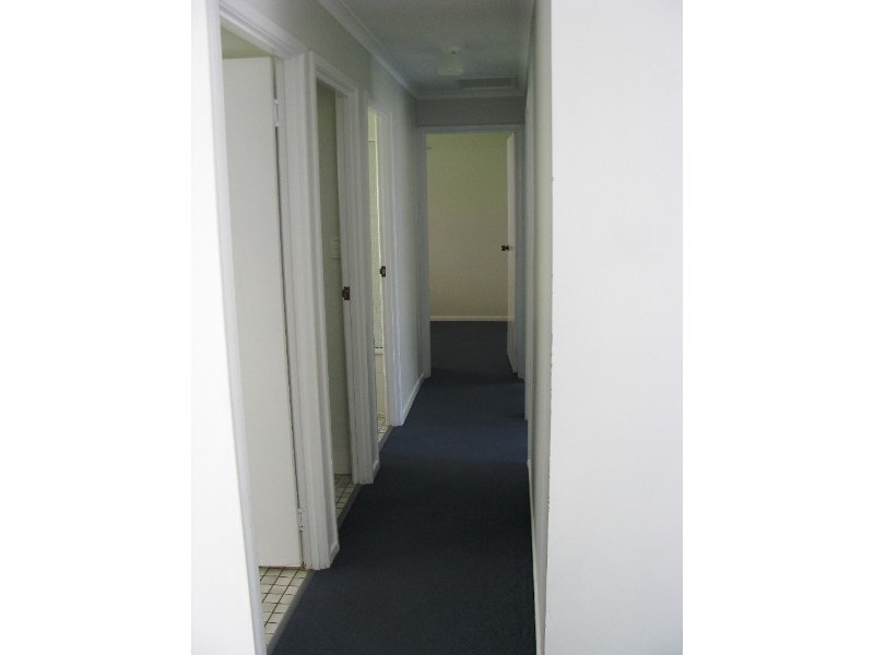 19 Lyndal Court, Morayfield QLD 4506