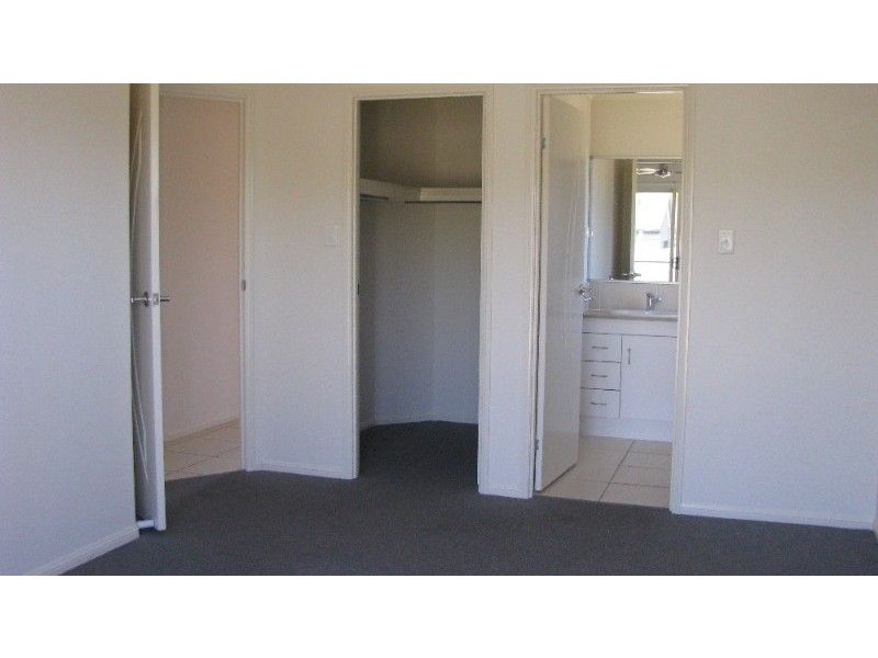 8 Drew Court, Morayfield QLD 4506