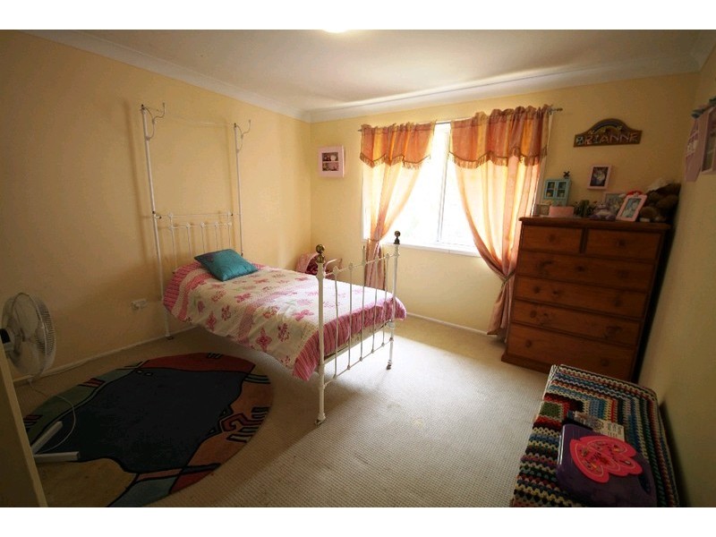 15 Marshall Street, Strathpine QLD 4500