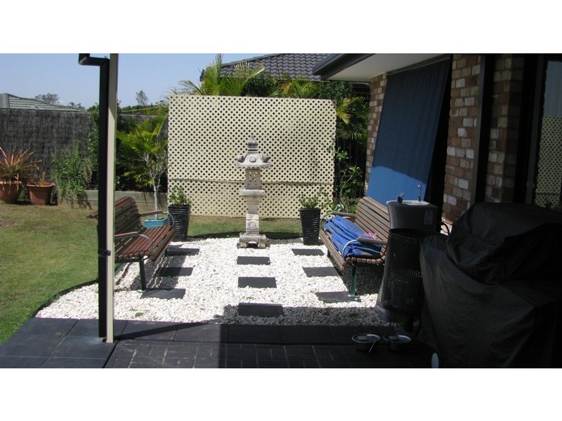 5 Amethyst Court, Griffin QLD 4503