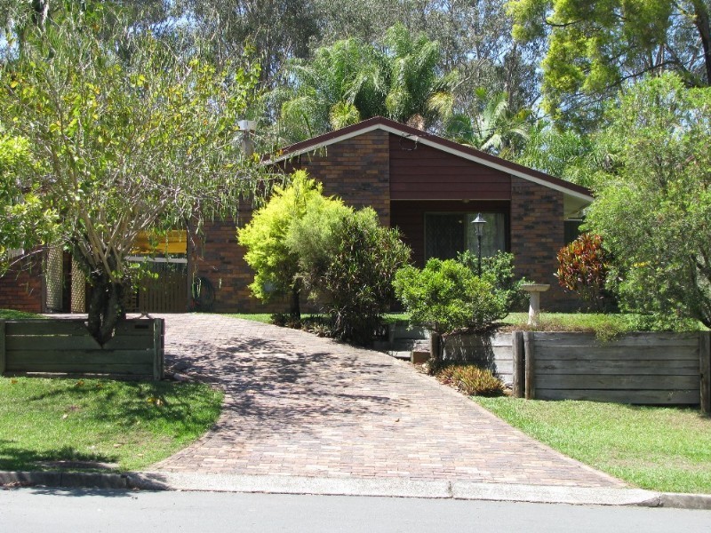 6 Frenchs Road, Petrie QLD 4502