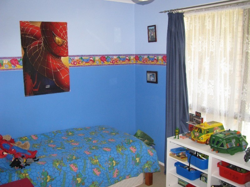 6 Frenchs Road, Petrie QLD 4502