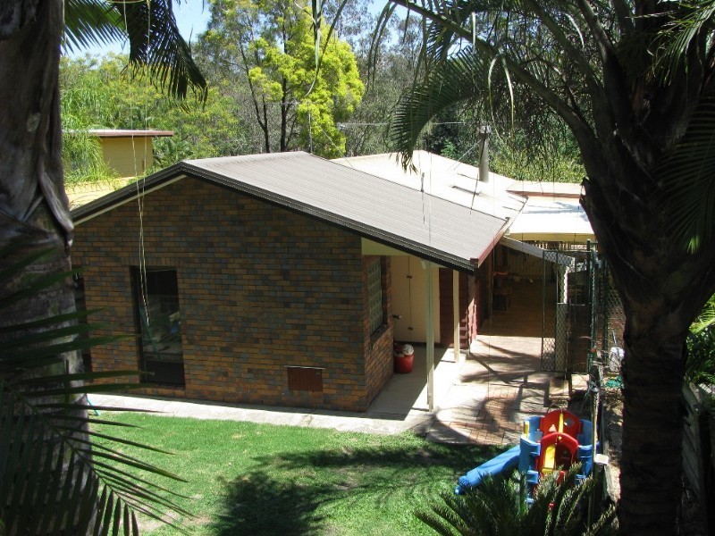 6 Frenchs Road, Petrie QLD 4502