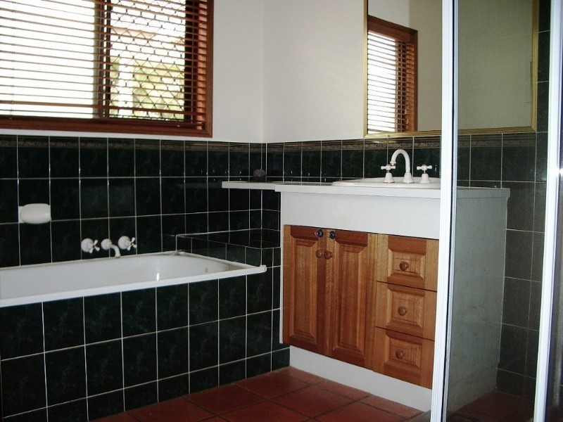 15 Burness court, Morayfield QLD 4506