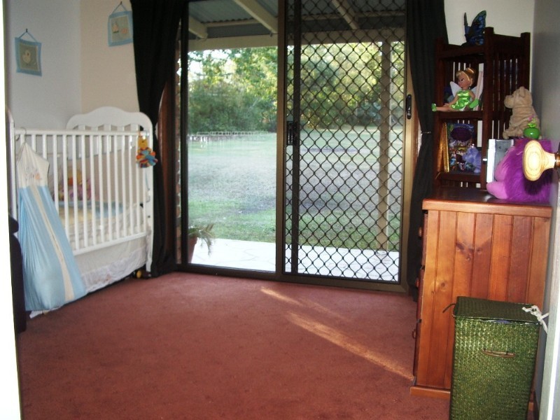 15 Burness court, Morayfield QLD 4506