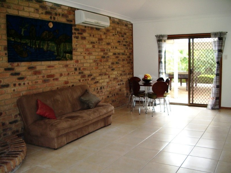 15 Burness court, Morayfield QLD 4506