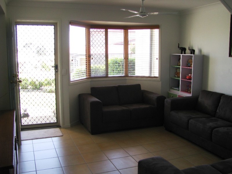 21/2A Beitz Street, Strathpine QLD 4500