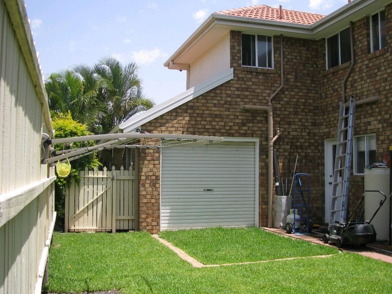 17 Castle Hill Drive, Murrumba Downs QLD 4503