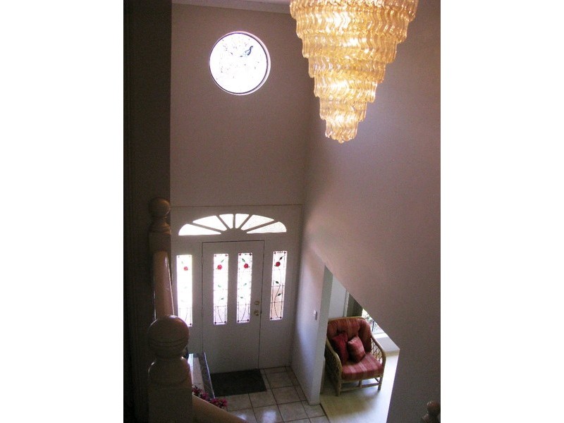 17 Castle Hill Drive, Murrumba Downs QLD 4503