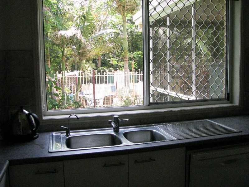 17 Castle Hill Drive, Murrumba Downs QLD 4503