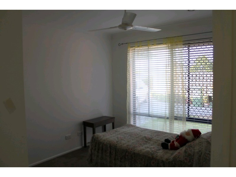 7 Waratah Court, Kallangur QLD 4503