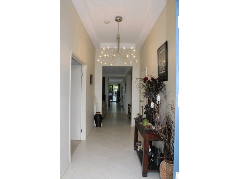 6 Manor Close, Murrumba Downs QLD 4503