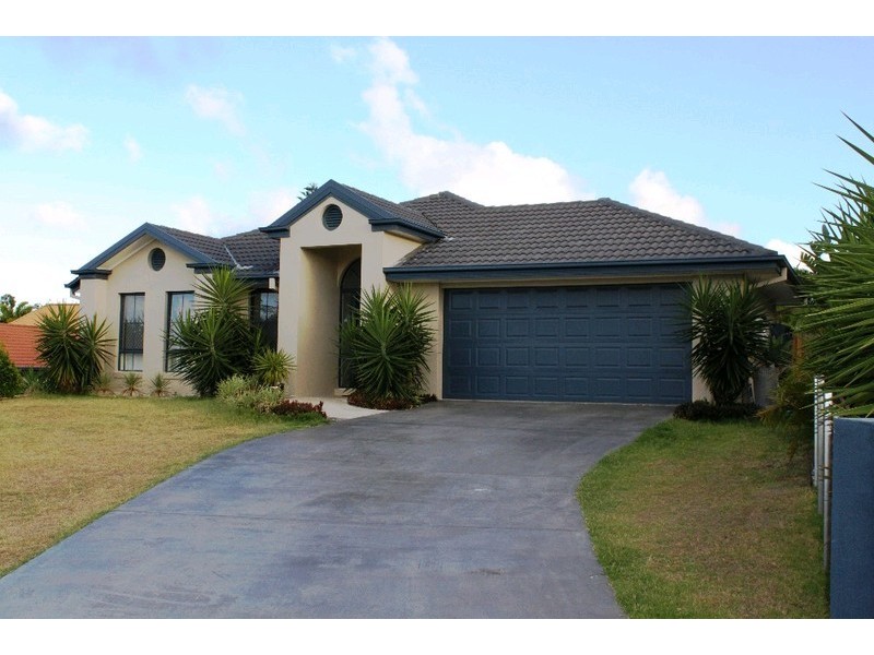 6 Manor Close, Murrumba Downs QLD 4503
