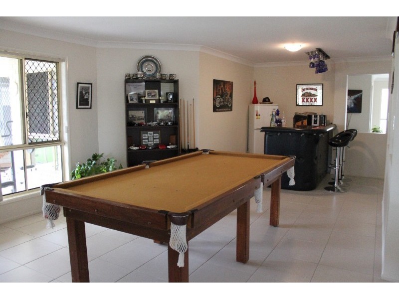 22 Fir Place, Warner QLD 4500