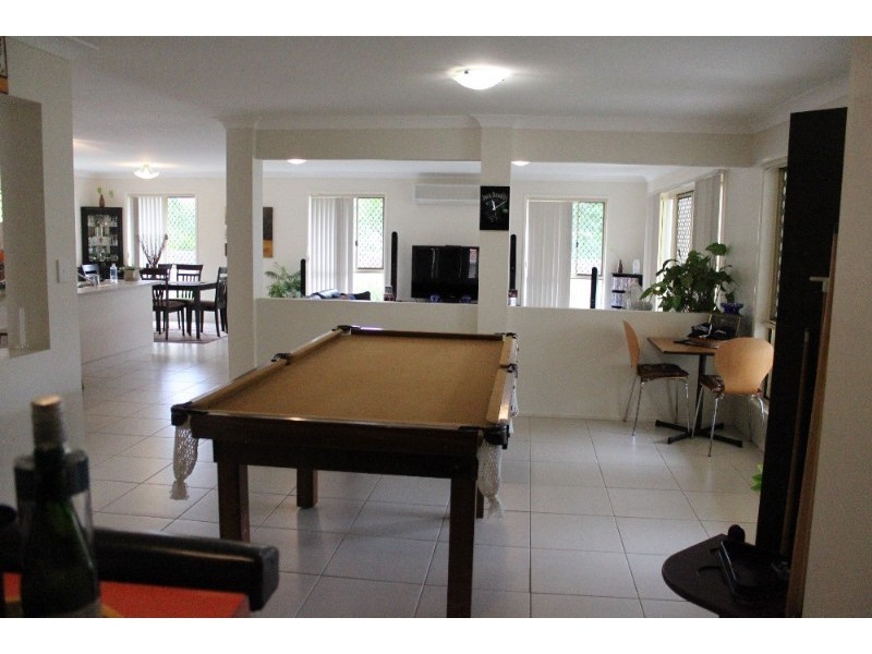 22 Fir Place, Warner QLD 4500