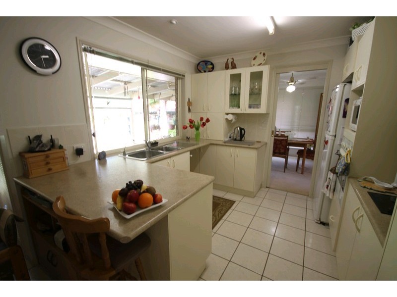 13 Gunsynd Drive, Dakabin QLD 4503