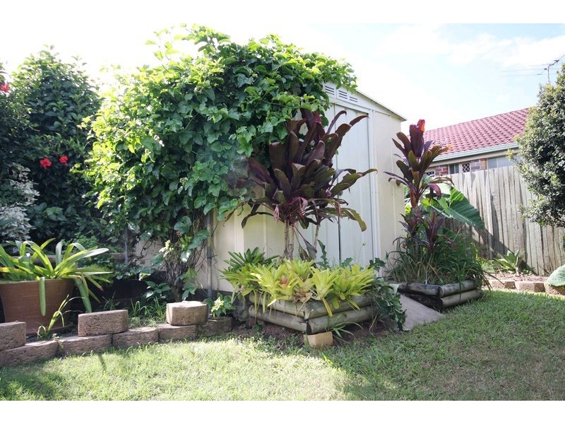 13 Gunsynd Drive, Dakabin QLD 4503